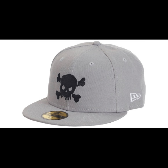 BRAND BEW HAT SUPREME - Picture 2 of 2